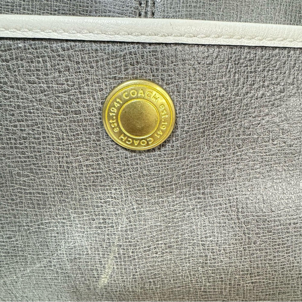 Coach Addison‎ Spectator Business Satchel - Picture 6 of 16